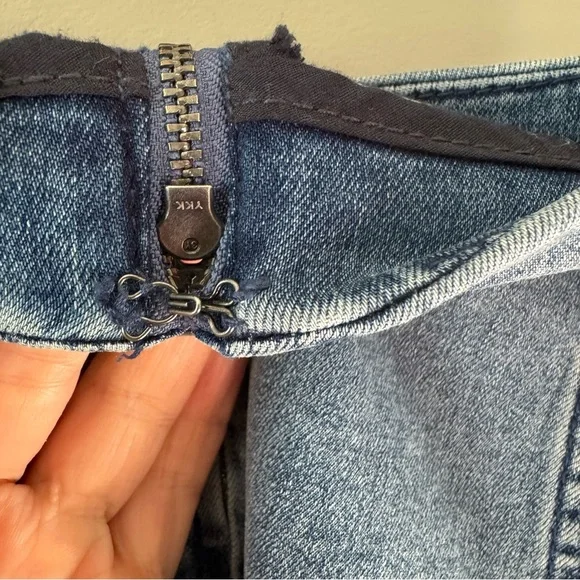 FREE PEOPLE Denim Mini Skirt Faded Indigo Size 2 - Picture 8 of 11